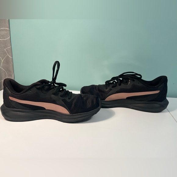 PUMA Twitch Running Black & Rose Gold Size 8.5 - Picture 5 of 8